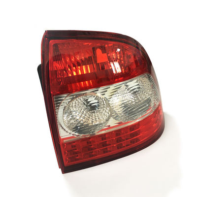 Piezas de plástico para faros de automóvil con superficie personalizada, dimensiones estables y buena resistencia a la intemperie