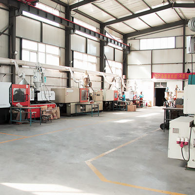Fabricantes de moldes de aleación de aluminio a medida para máquinas herramienta de proceso de fundición a presión