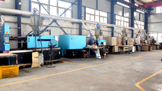 Moldeado por inyección para productos domésticos dentro del tamaño del cliente aceptado