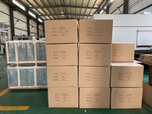 Custom Color Eco-friendly Plastic Injection Mould Clamps con ABS/PA66/PP/PC/PMMA/PSU/PCTG/TPE/TPU/PBT Material también incluye: