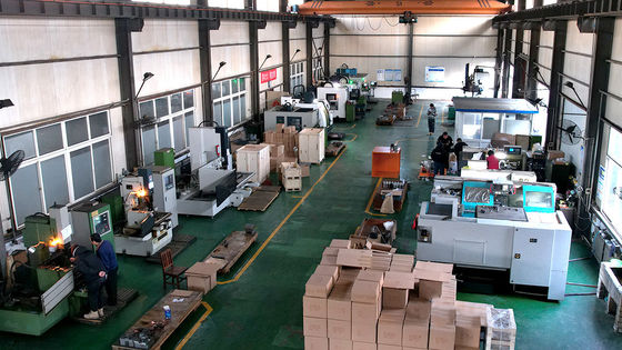 UG PROE CAD Diseño de moldeado de plástico personalizado Software de inyección de moldes Fabricante de moldes Partes de inyección