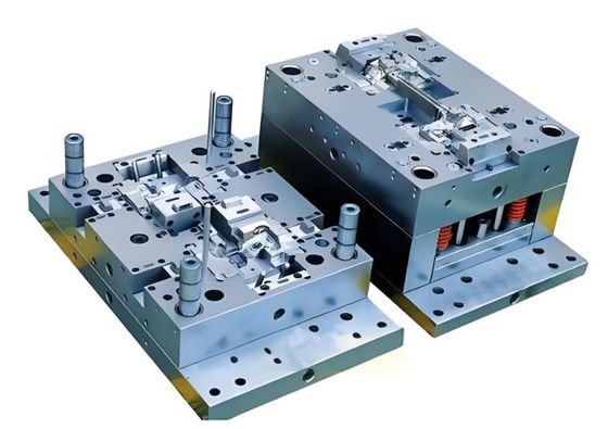 P20/718/738/NAK80/S136 Molde de inyección de plástico y molde de inyección con 250000-300000 inyecciones Vida útil del molde y tratamiento de la superficie de pulido