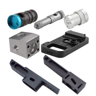 P20/718/738/NAK80/S136 Material de molde personalizado Partes de fundición a presión de aluminio de moldeo de plástico con piezas de mecanizado