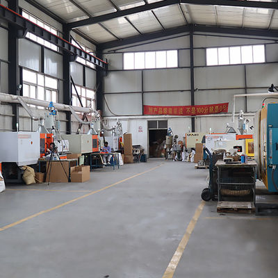 Servicio de procesamiento de moldes de productos para el hogar Moldeado por encargo Partes de inyección de plástico Productos de plástico Partes de moldeado por inyección