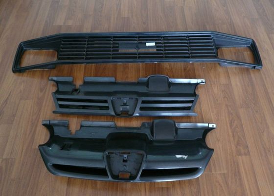 Servicio de moldeo por inyección de piezas de plástico personalizadas para frenos de automóviles con herramientas para moldes de múltiples cavidades Certificado ISO9001