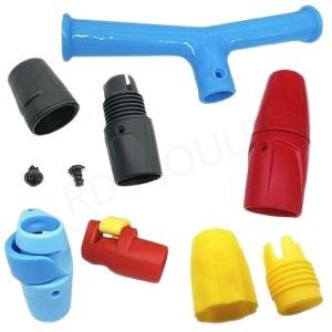 Servicio de moldeo por inyección de plástico de superficie lisa para accesorios de cubiertas de juguetes de automóviles