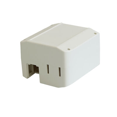 Productos electrónicos aislados blancos mate para dispositivos de fuente de alimentación